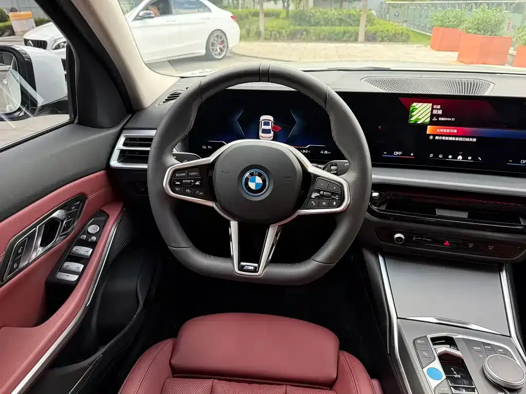 BMW i3 — фото 7
