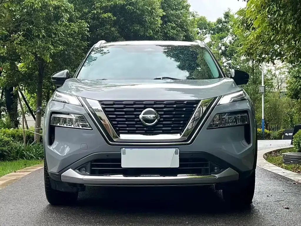 Nissan X-Trail — фото 6