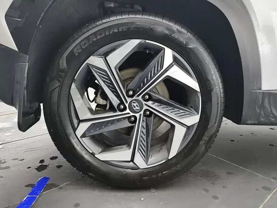 Hyundai Tucson — фото 3