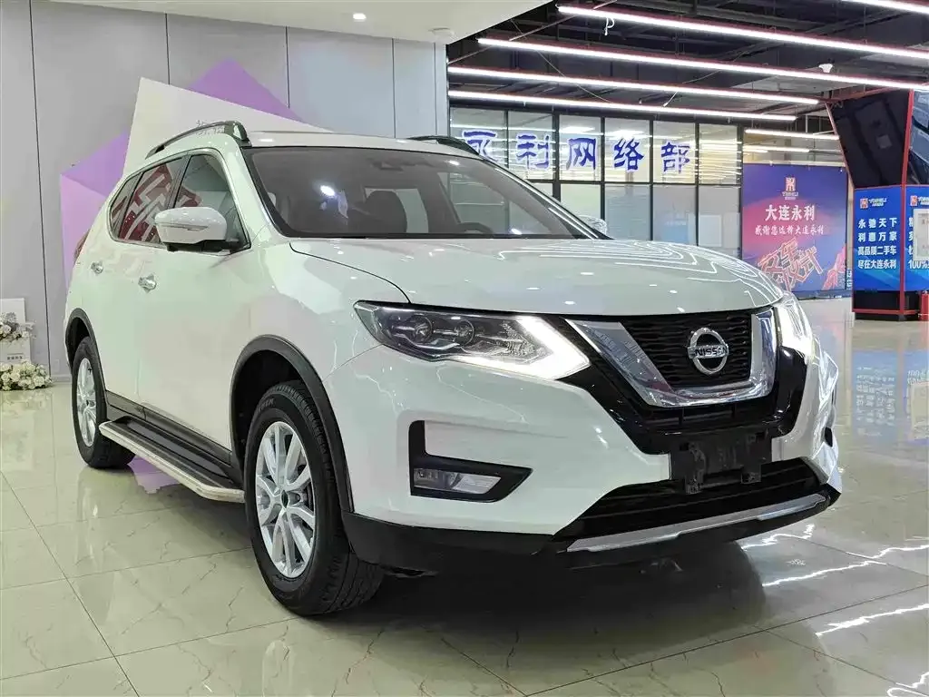 Nissan X-Trail — фото 6