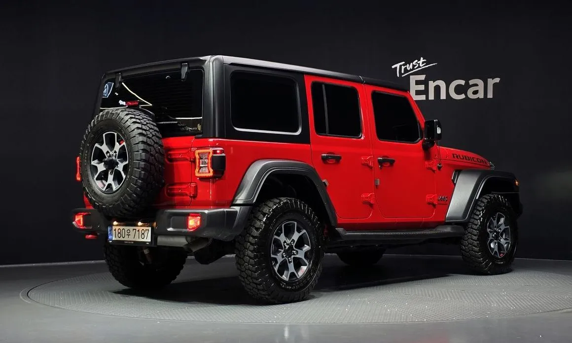 Jeep Wrangler — фото 4