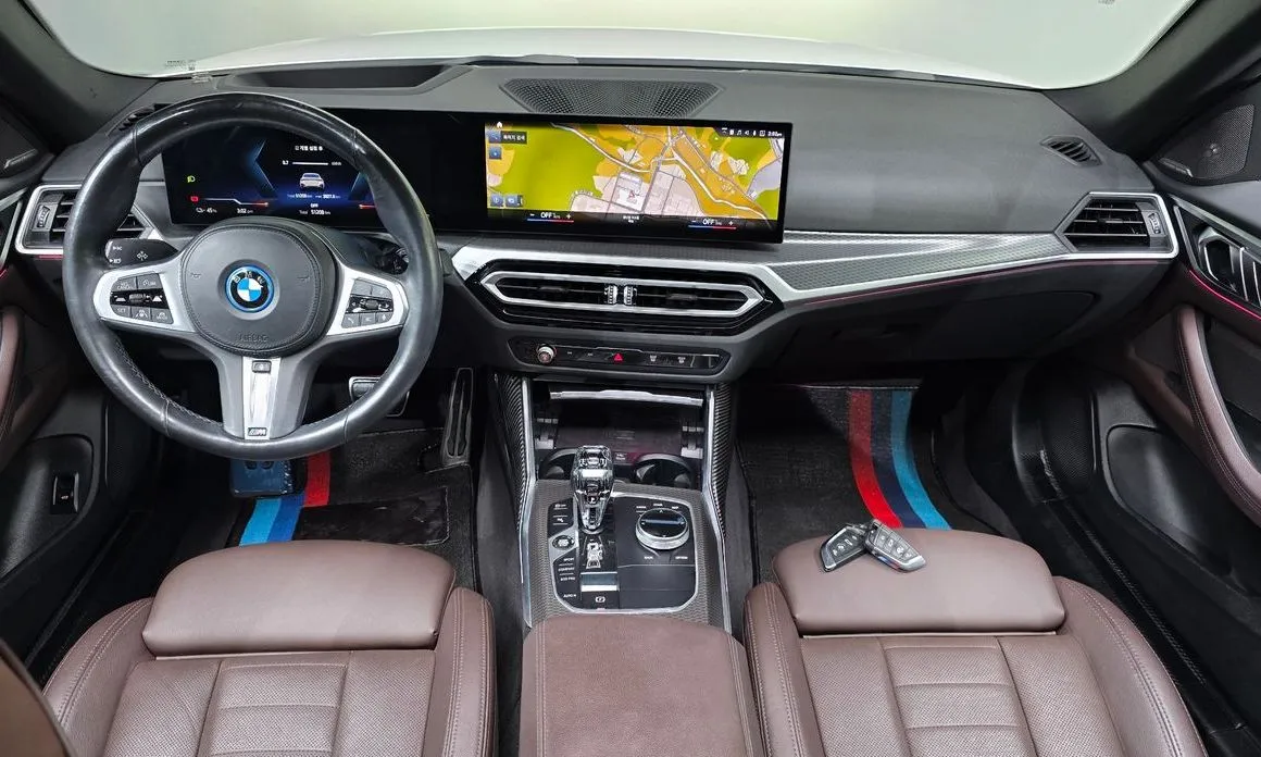 BMW i4 — фото 10