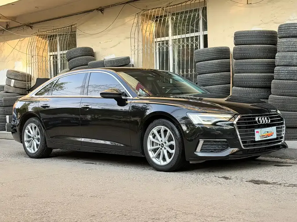 Audi A6L — фото 4