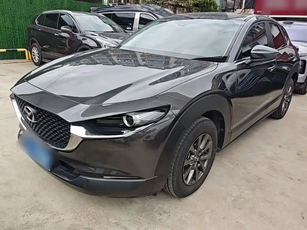 Mazda CX-30 — фото 1