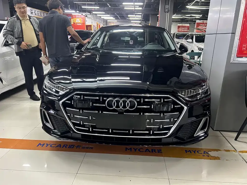 Audi A7L — фото 3
