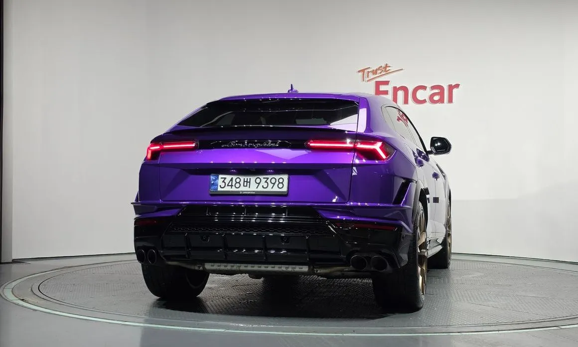 Lamborghini Urus — фото 7