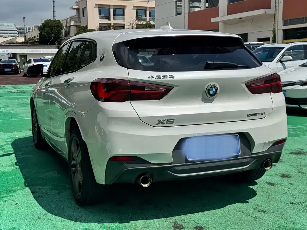 BMW X2 — фото 6