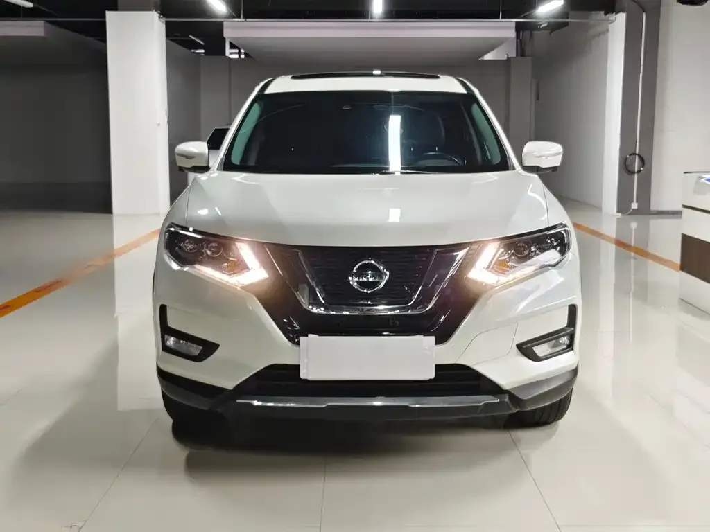Nissan X-Trail — фото 2