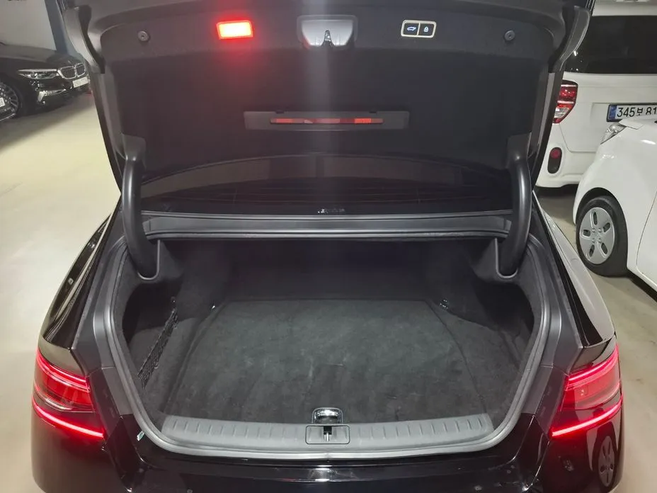 Genesis G90 — фото 10