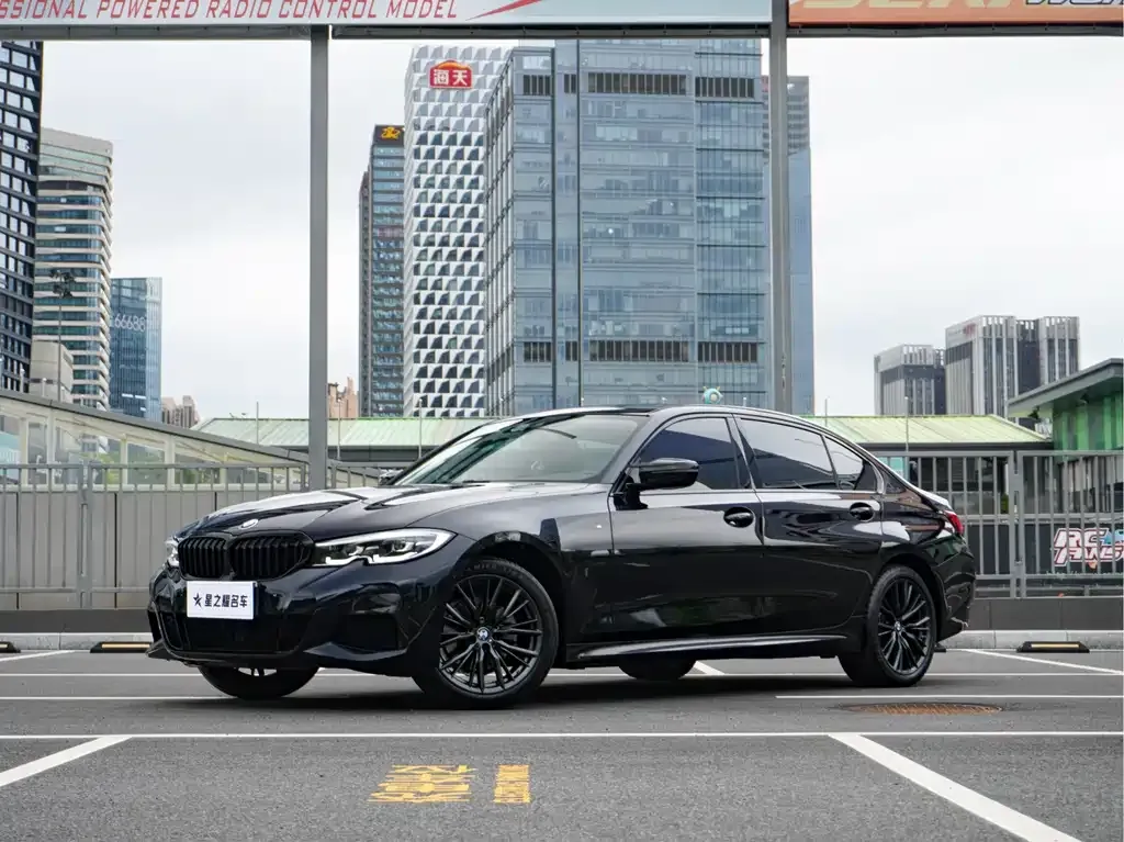 BMW 3 Series — фото 1
