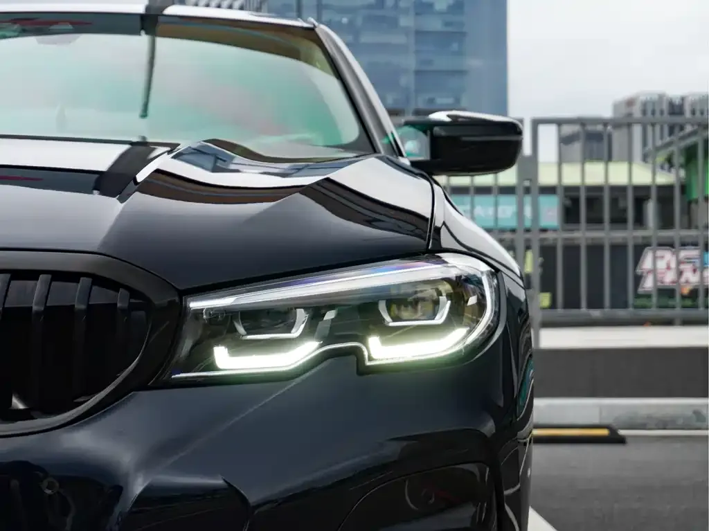 BMW 3 Series — фото 10