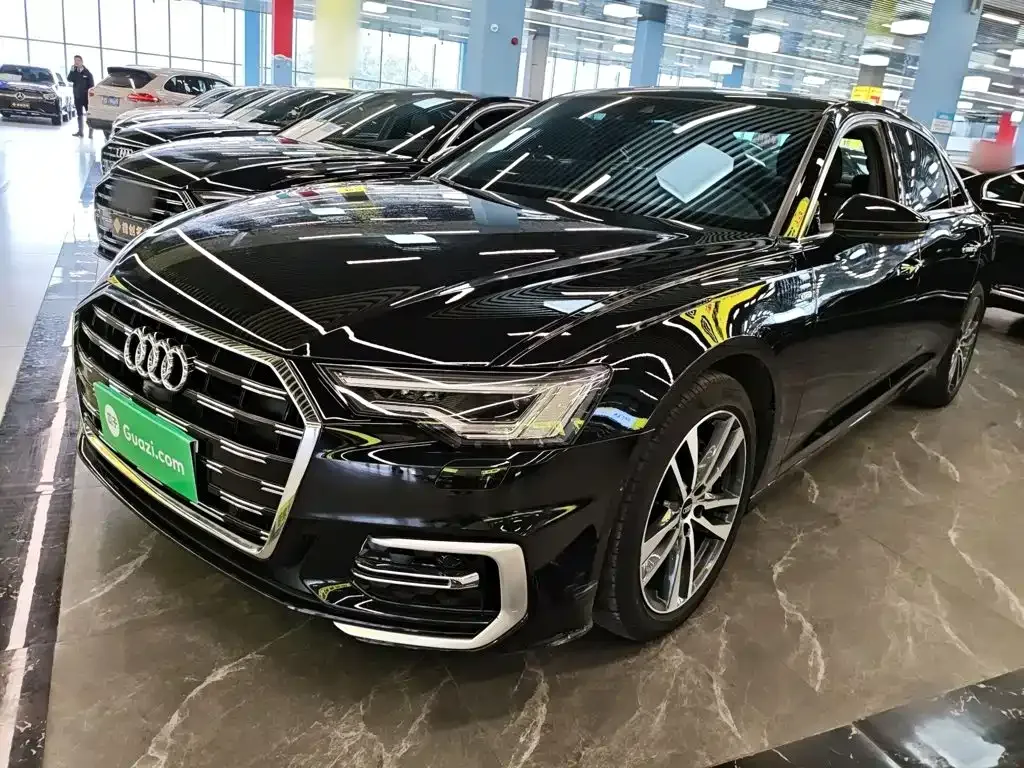 Audi A6L — фото 2