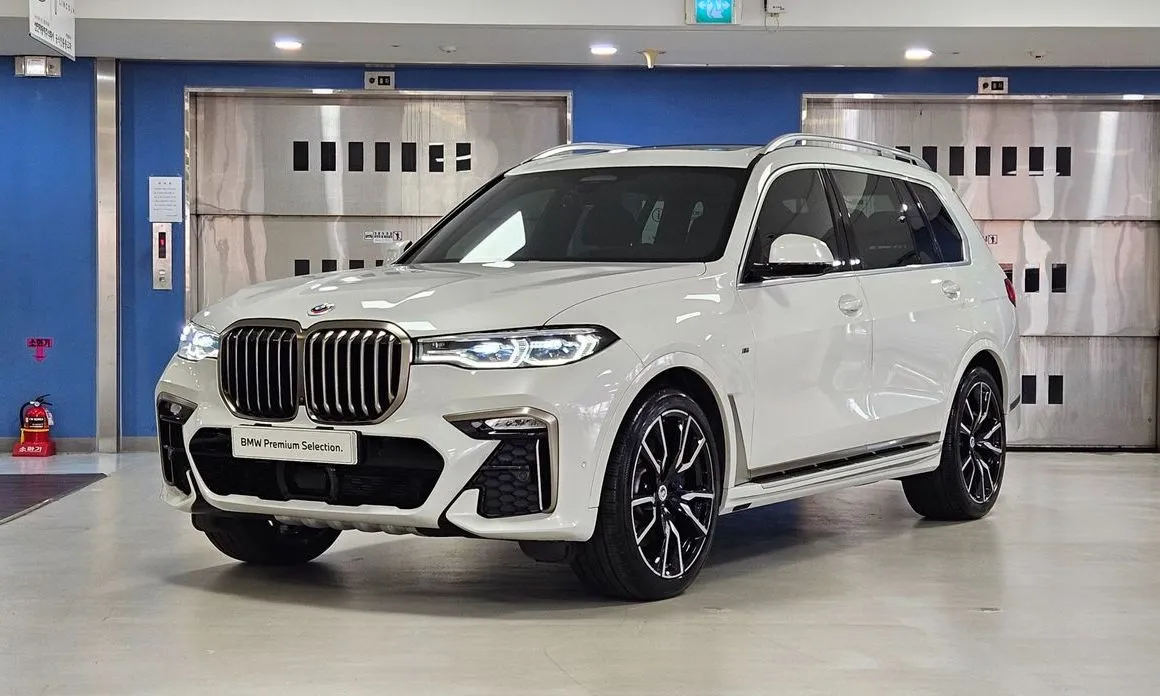 BMW X7 — фото 1