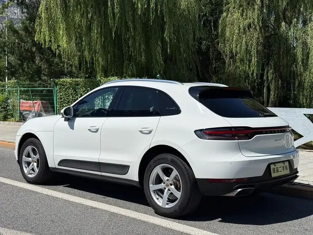 Porsche Macan — фото 8
