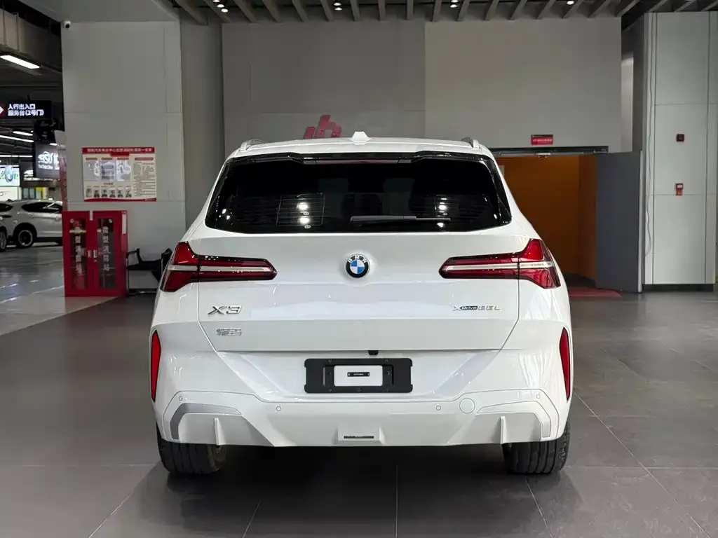 BMW X3 — фото 2