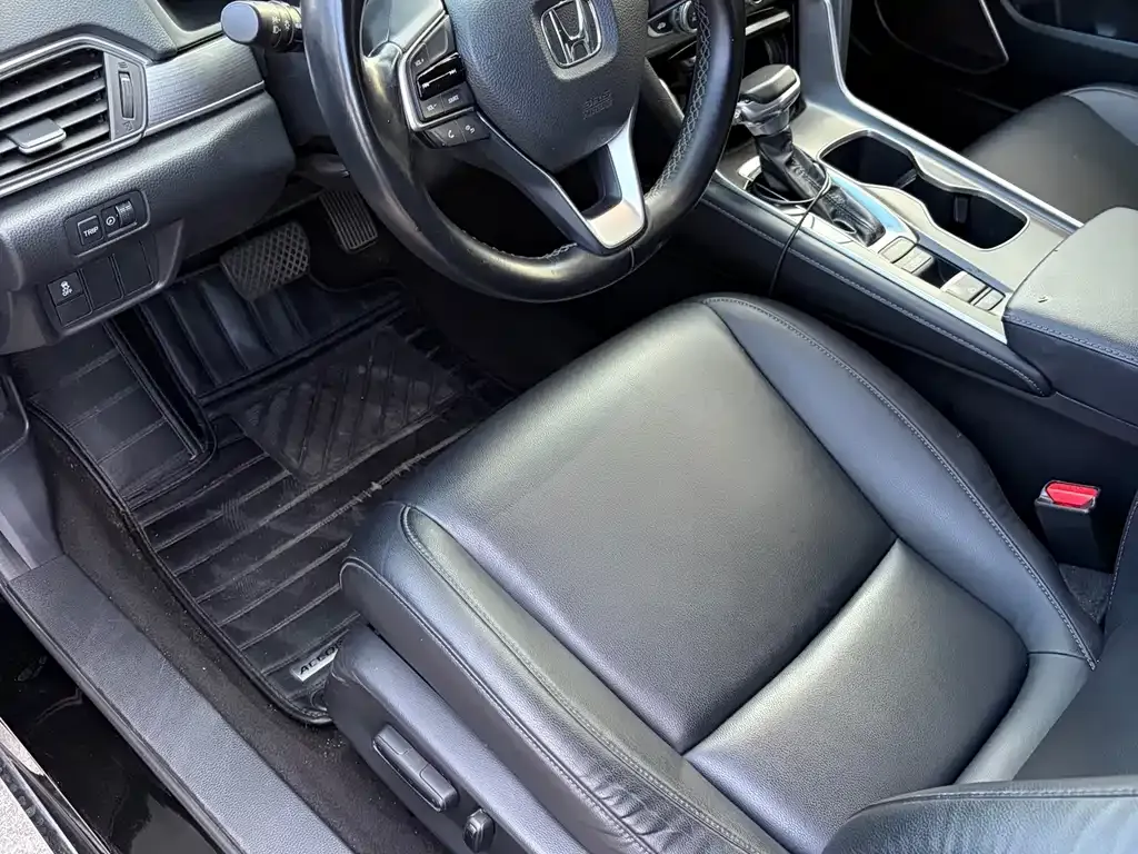 Honda Accord — фото 2