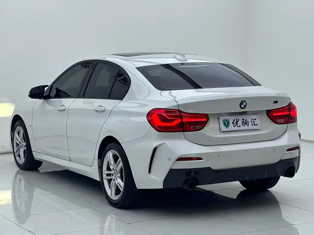 BMW 1 Series — фото 8