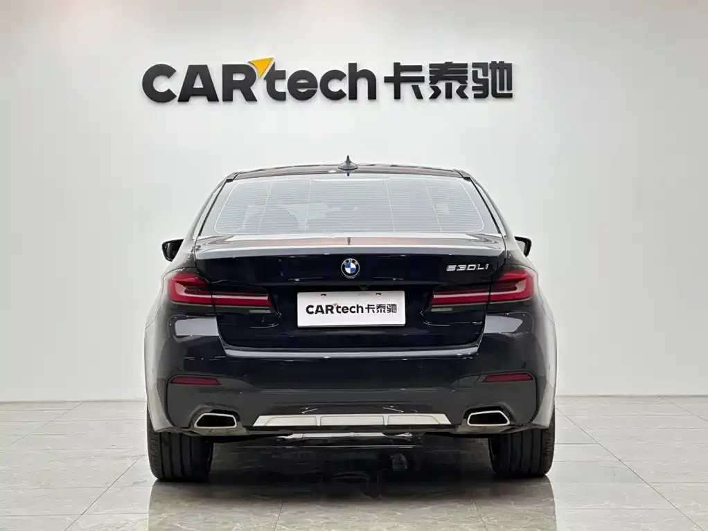 BMW 5 Series — фото 10