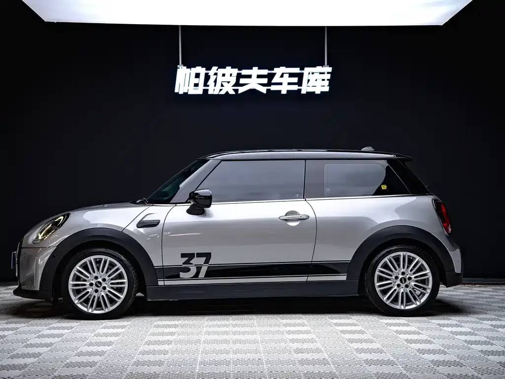 MINI Cooper (3-door) — фото 4