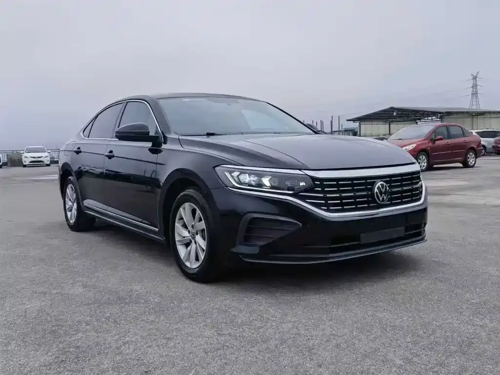 Volkswagen Passat — фото 2