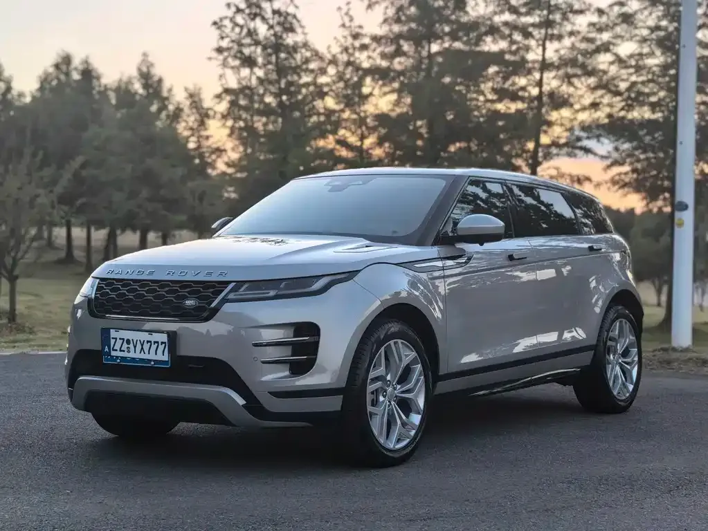 Land Rover Evoque — фото 1