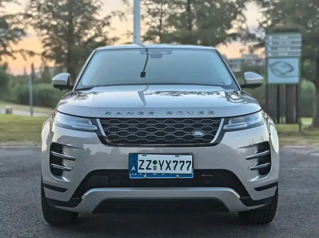 Land Rover Evoque — фото 10