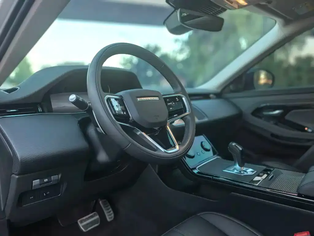 Land Rover Evoque — фото 2