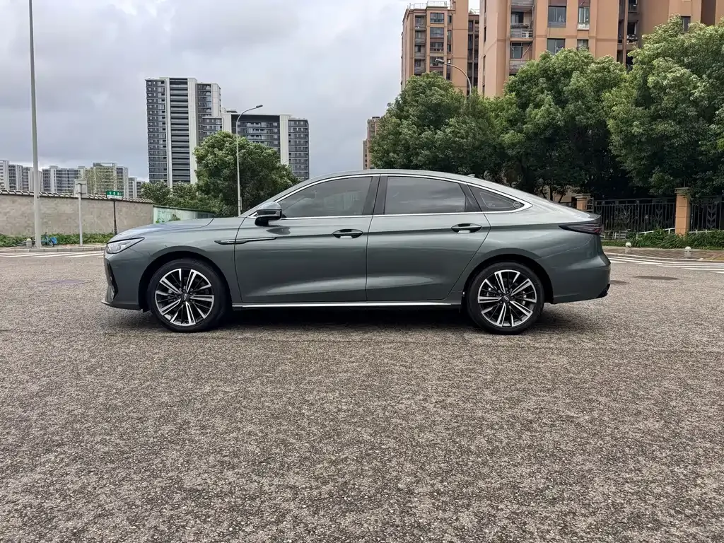 Chery Arrizo 8 PRO — фото 8