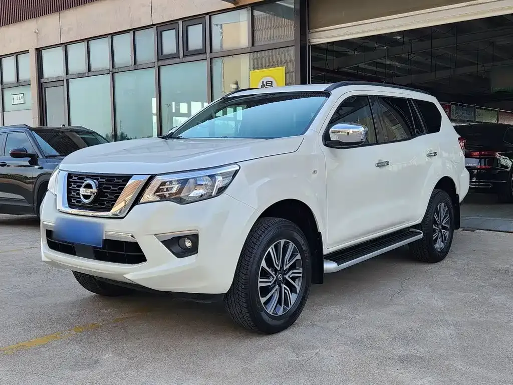 Nissan Terra — фото 7