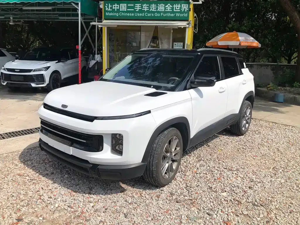 Geely Icon — фото 1