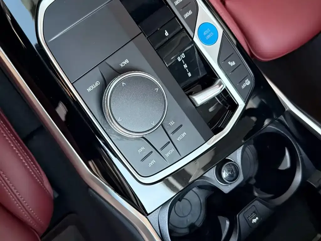BMW i3 — фото 9