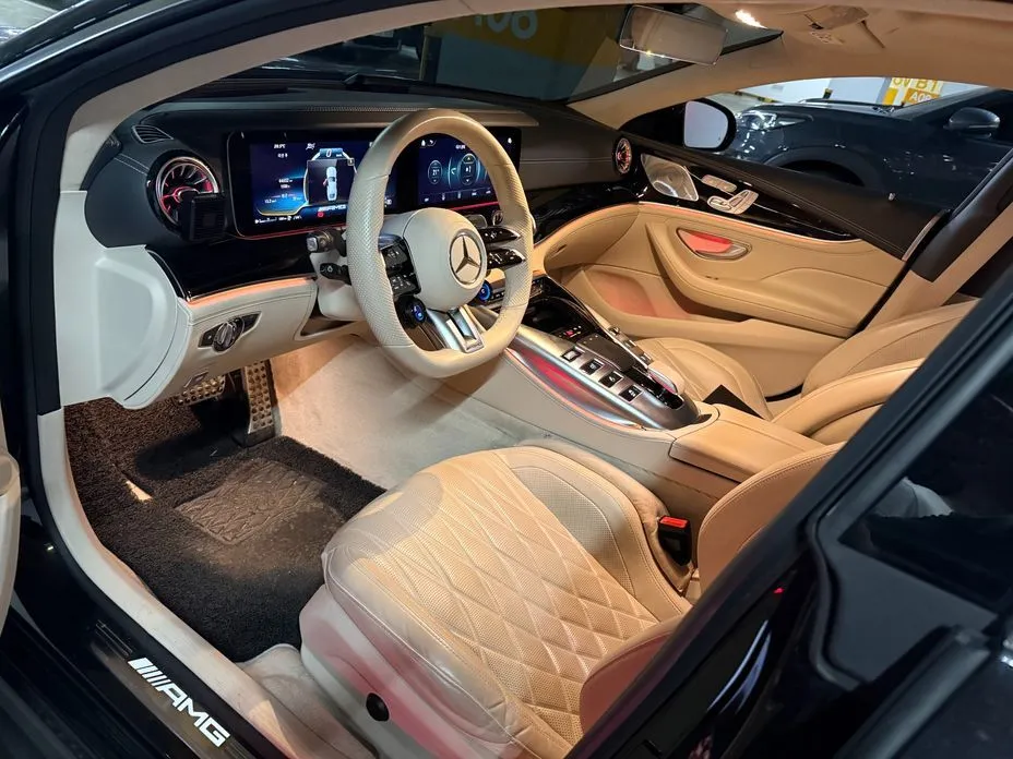 Mercedes-Benz AMG GT — фото 8