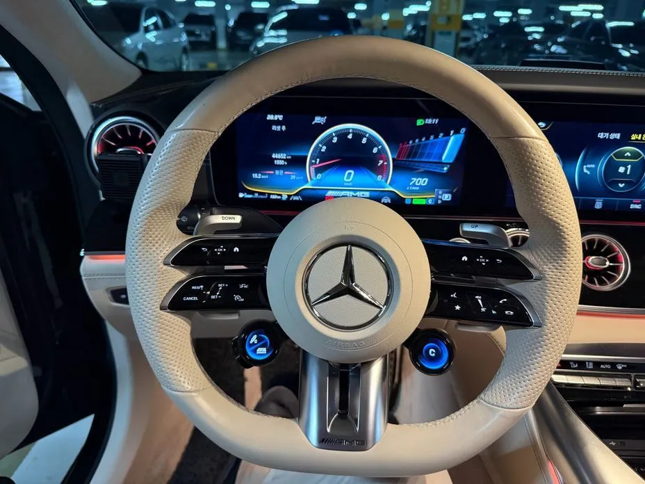 Mercedes-Benz AMG GT — фото 9
