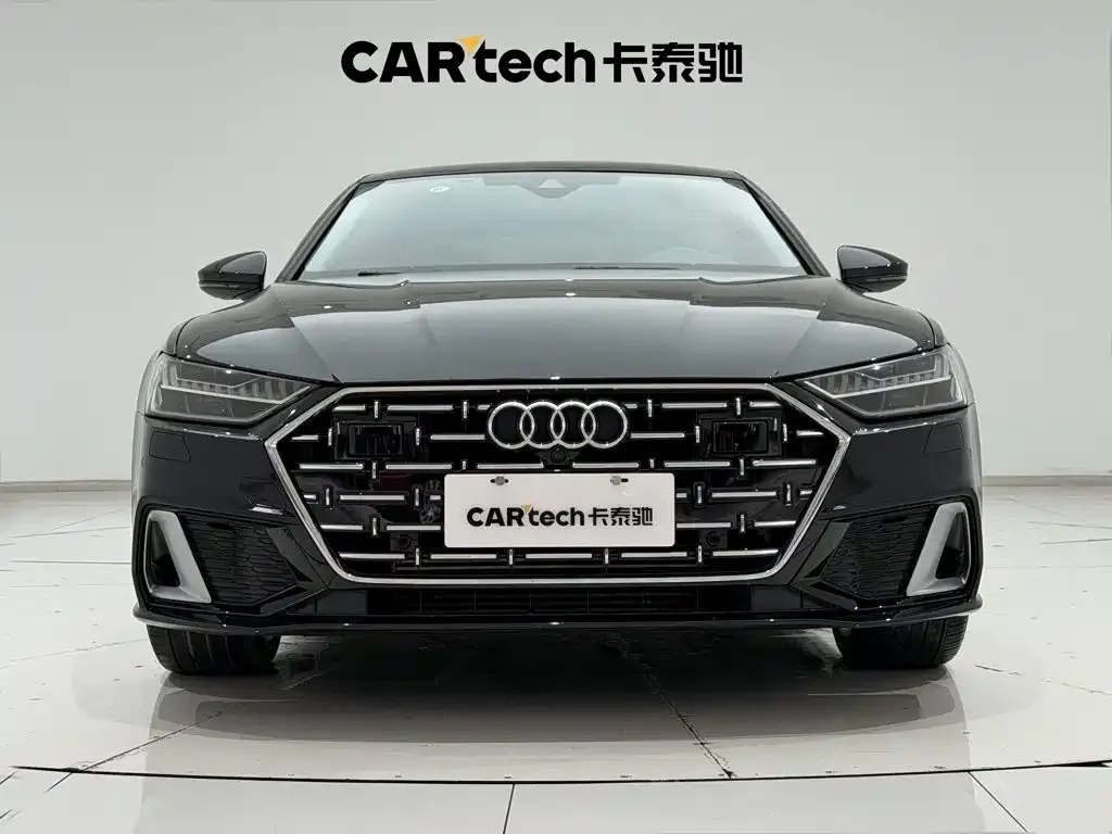 Audi A7L — фото 8