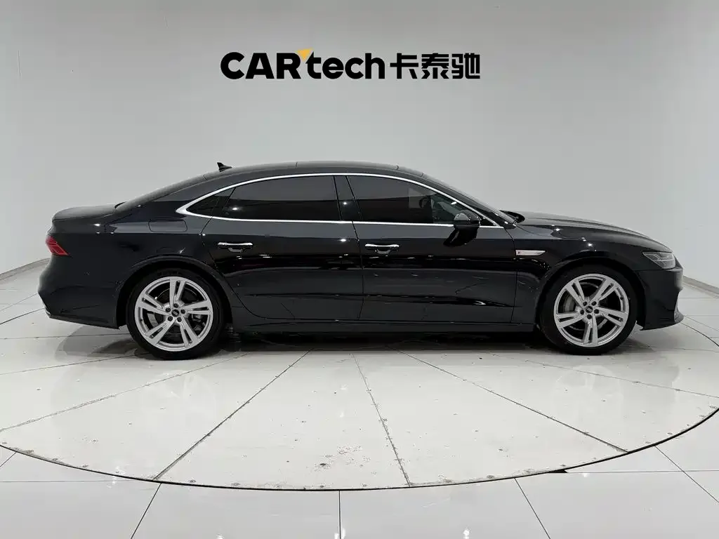 Audi A7L — фото 3