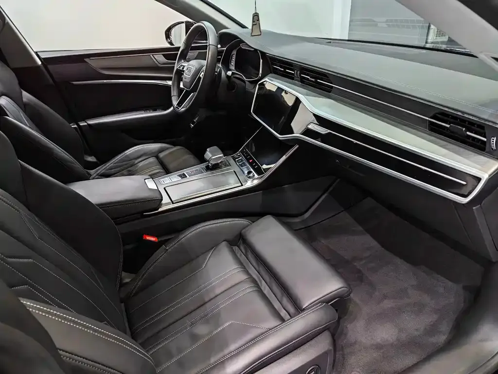 Audi A7 — фото 6