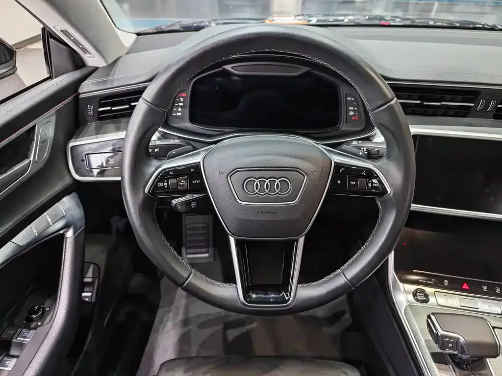 Audi A7 — фото 2
