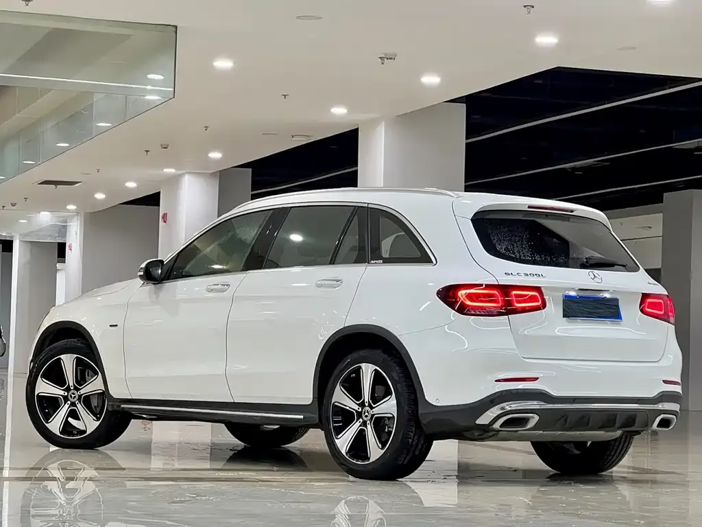 Mercedes-Benz GLC — фото 7