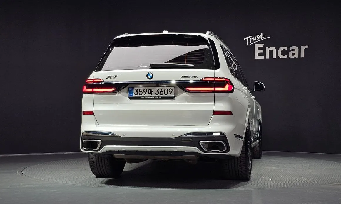 BMW X7 — фото 4
