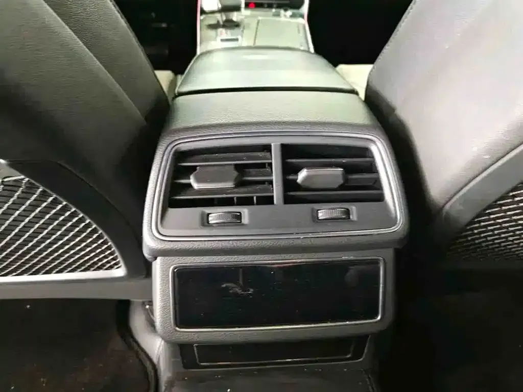 Audi A6L New Energy — фото 3