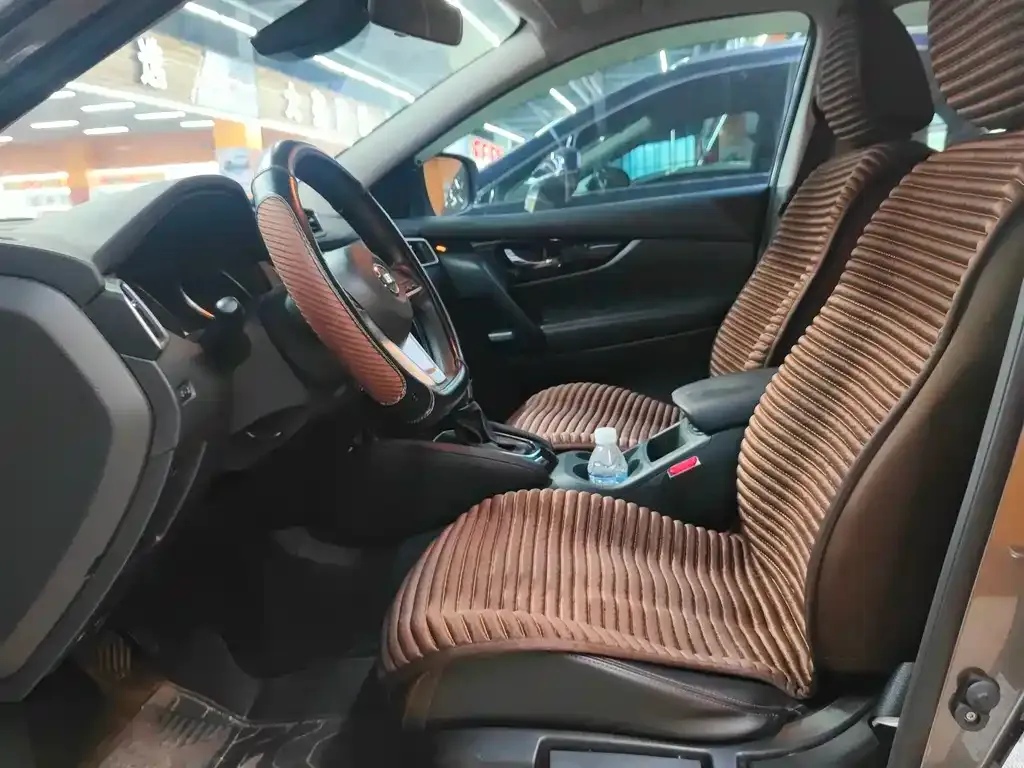Nissan Qashqai — фото 4