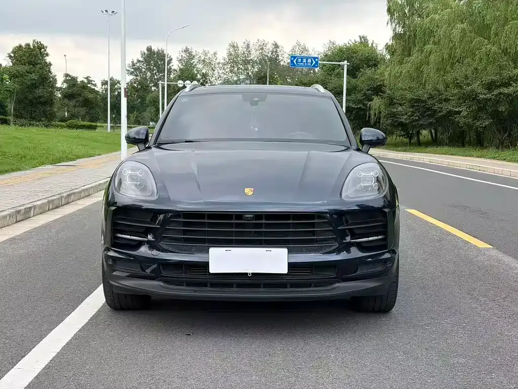 Porsche Macan — фото 6