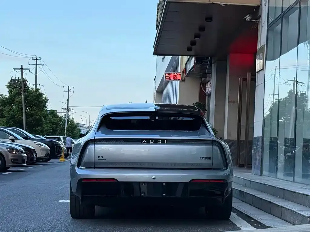 Audi E5 Sportback — фото 4
