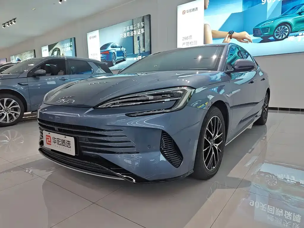 BYD Seal — фото 1