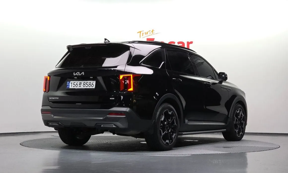 Kia Sorento — фото 5
