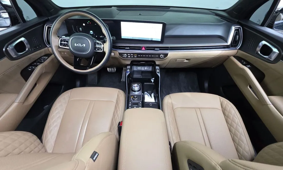 Kia Sorento — фото 8