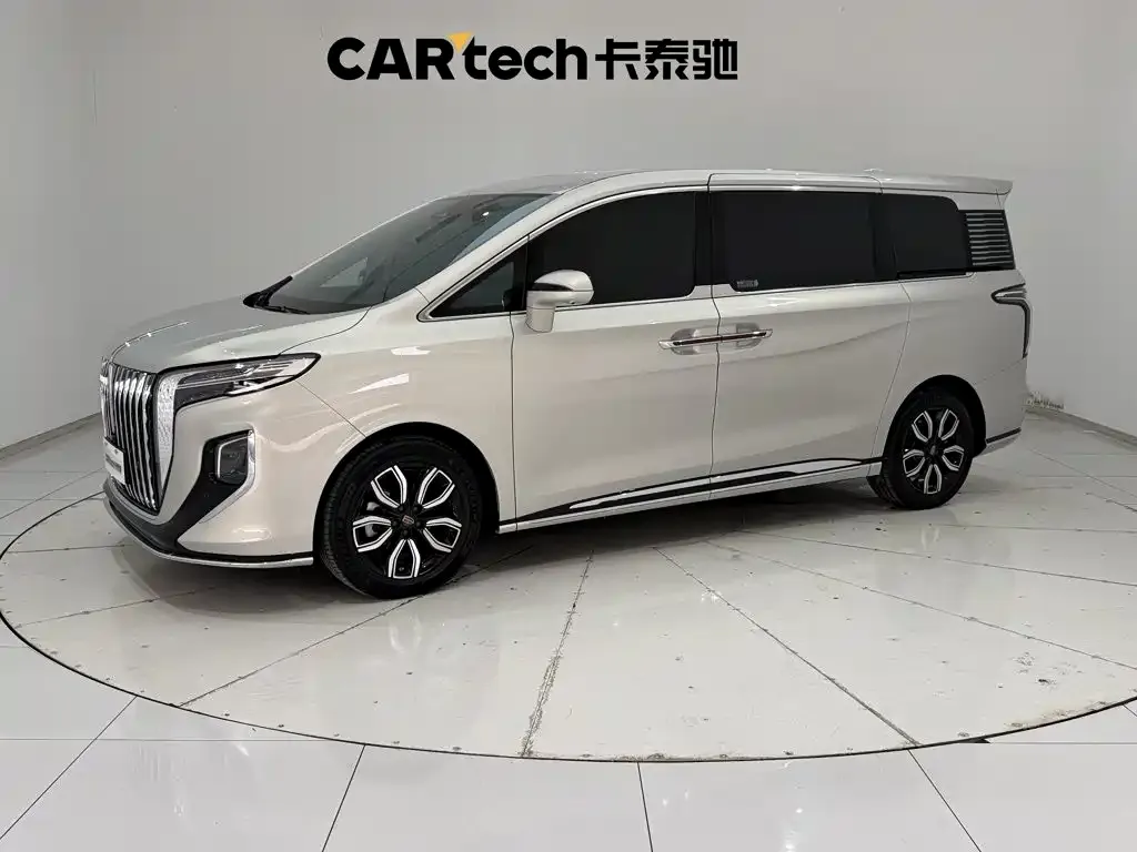 Hongqi HQ9 — фото 1