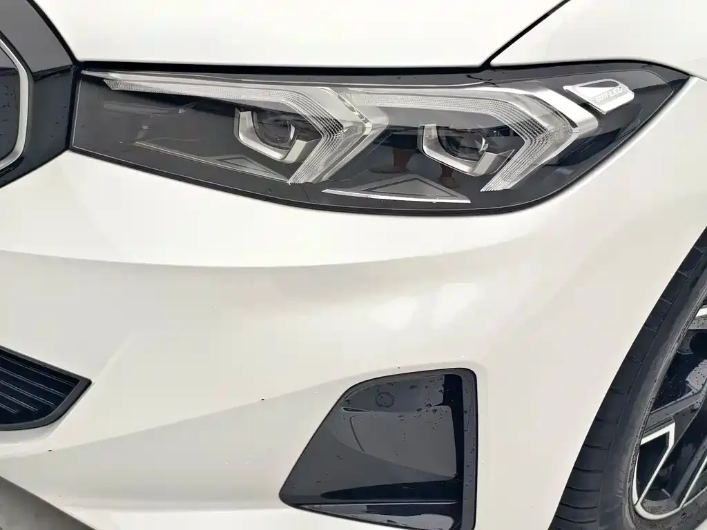 BMW i3 — фото 9