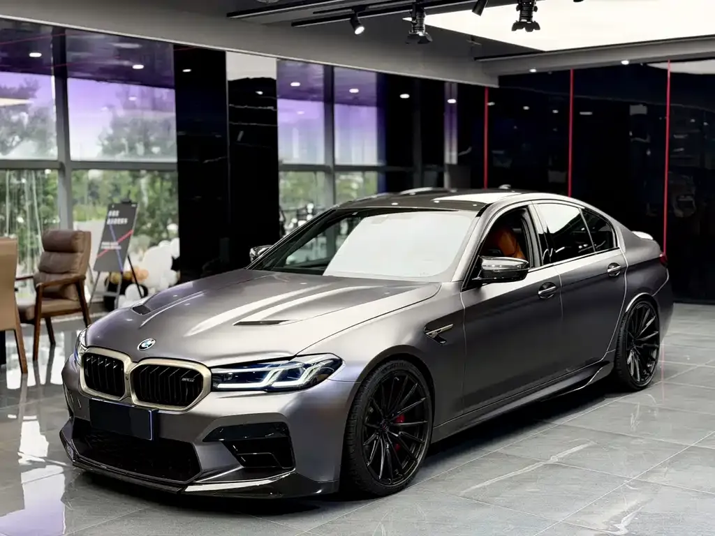 BMW M5 - 1