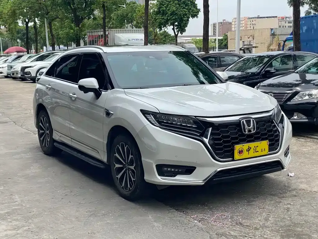 Honda UR-V — фото 8